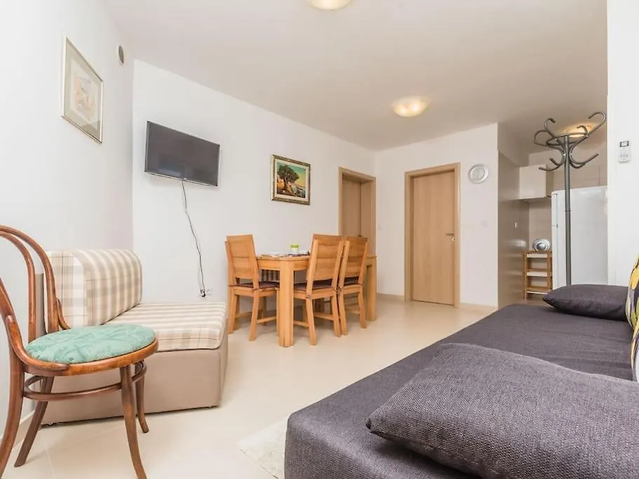 Apartment Fenix 2 Klimno