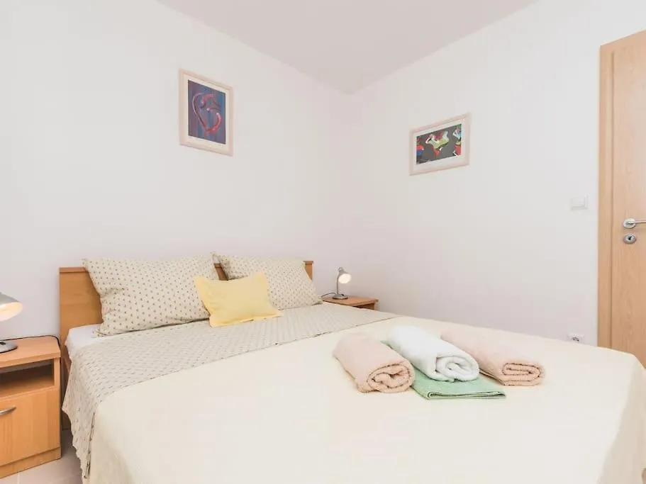 Apartment Fenix 2 Klimno
