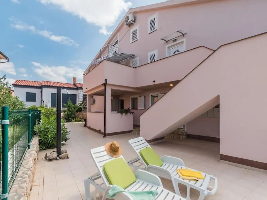 Apartment Fenix 2 Klimno
